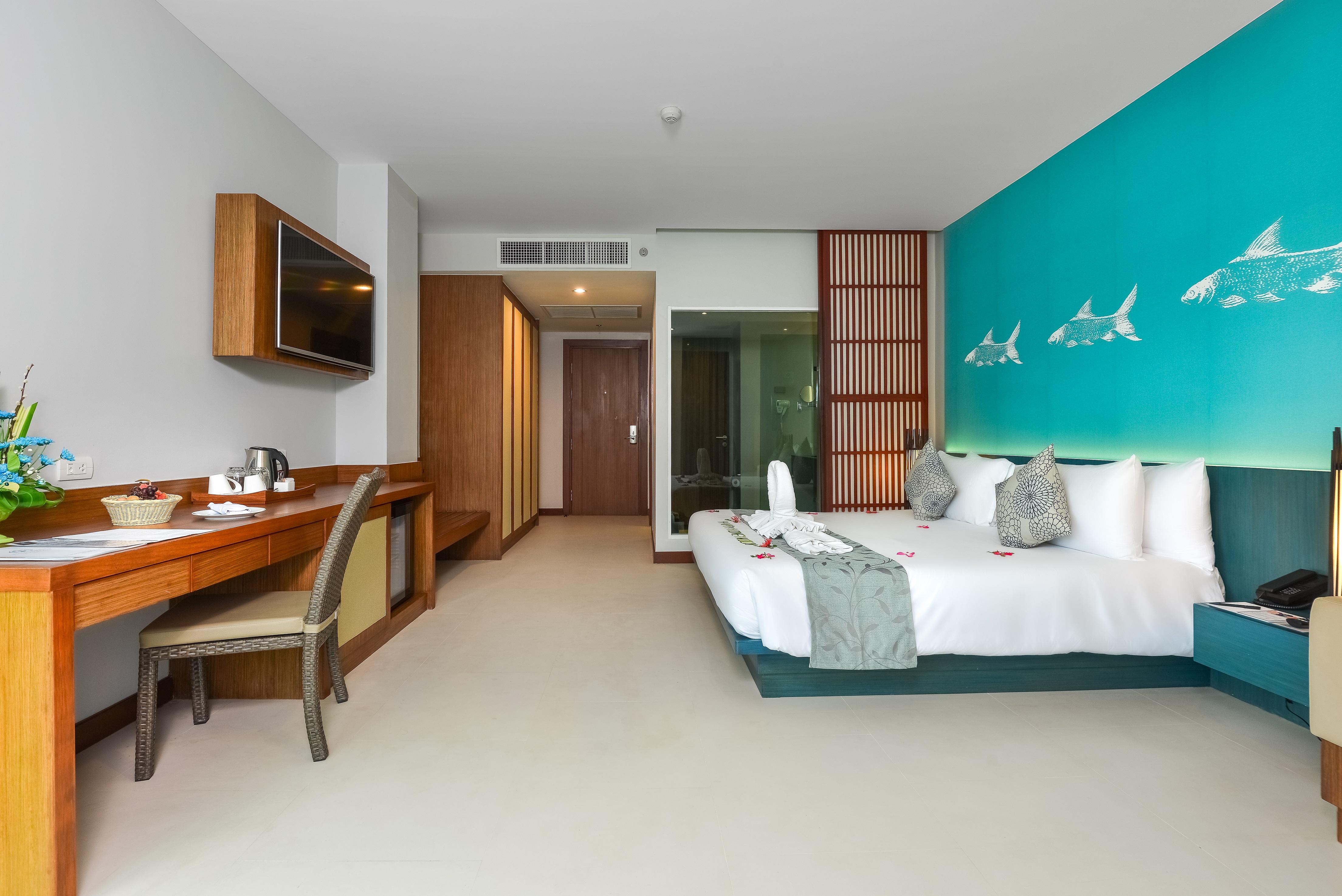 Fishermens Harbour Urban Resort - Sha Extra Plus Patong Exterior foto